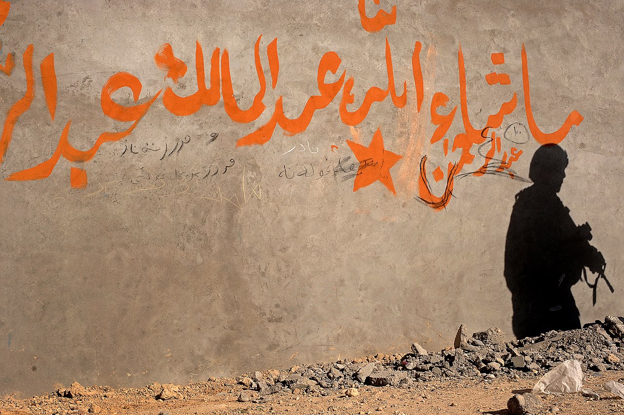 Taking advantage of destruction and reconstruction