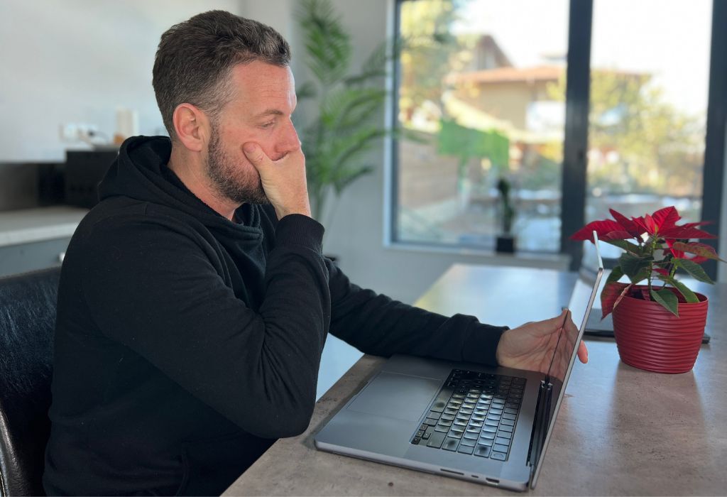 Should You Start a Blog in 2025?