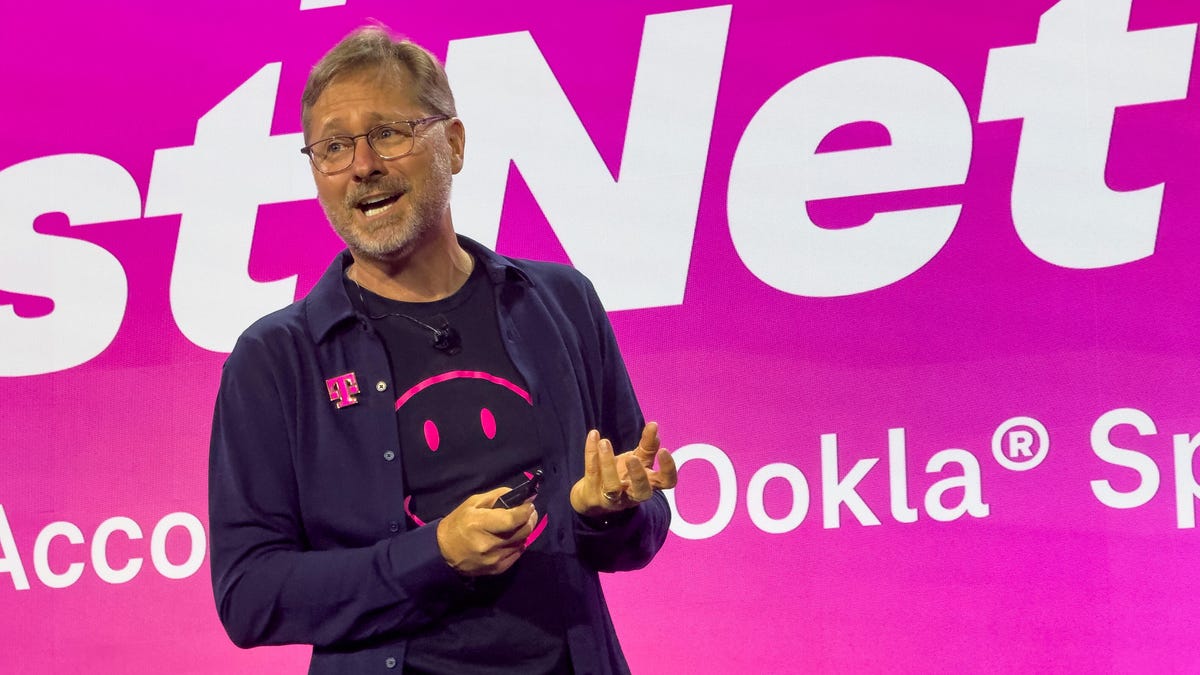 T-Cellular Is the New Cellular Community Champ. I Bought a Behind-the-Scenes View Into How It Bought There