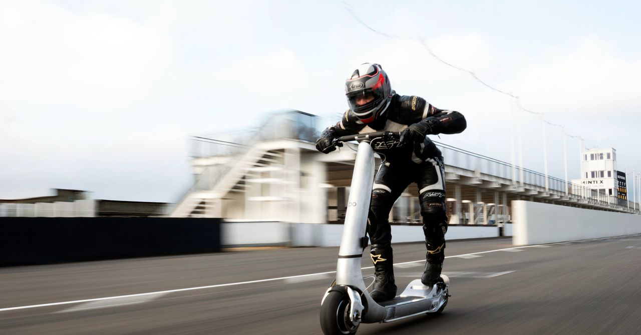 This Turbo Escooter Wants to Set a Guinness World Record