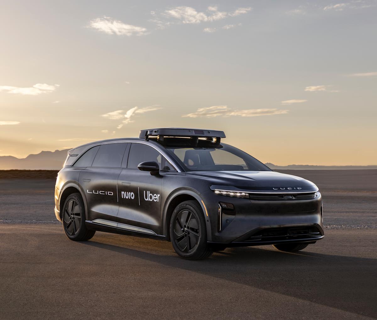 Uber’s latest robotaxi plan involves 20,000 Lucid EVs