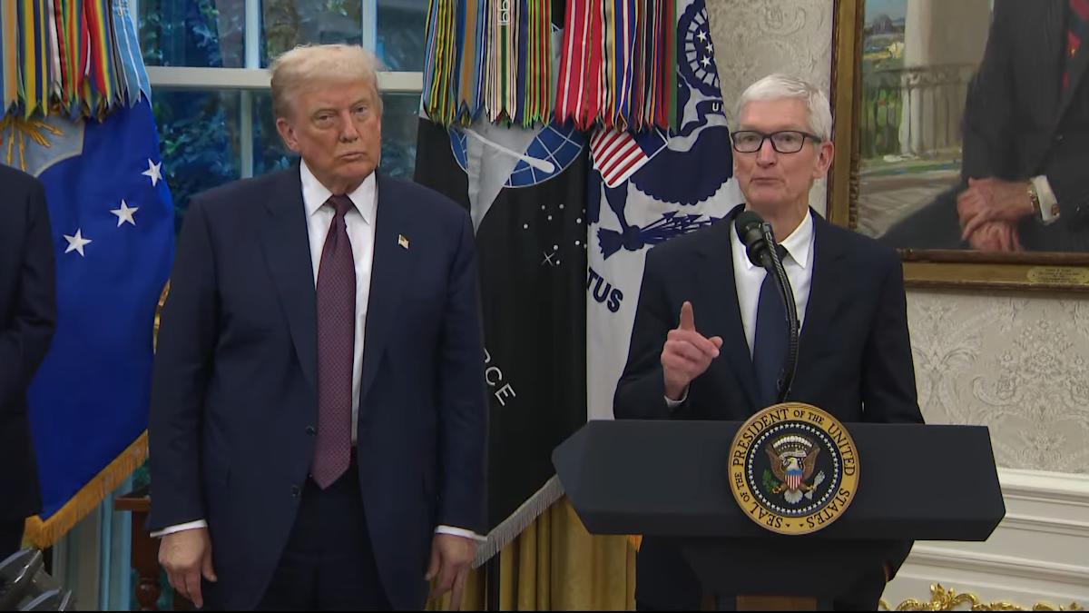 Apple to invest another $100 billion into the US to avoid tariffs