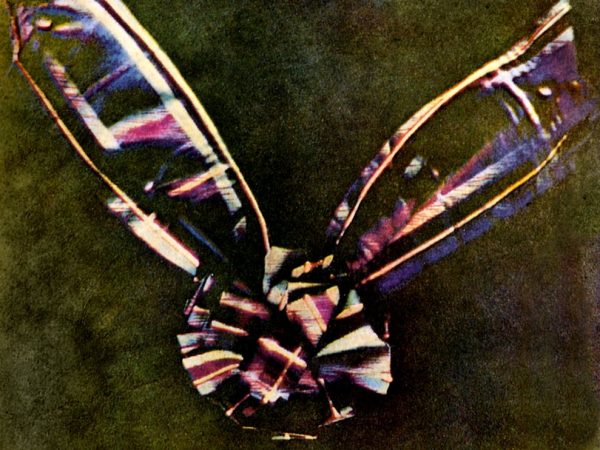 Behold the Very First Color Photograph (1861): Taken by Scottish Physicist & Poet James Clerk Maxwell