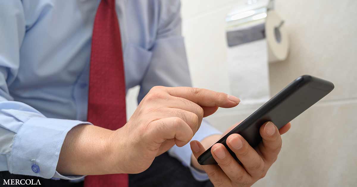 Why Smartphone Use on the Toilet Increases Hemorrhoid Risk