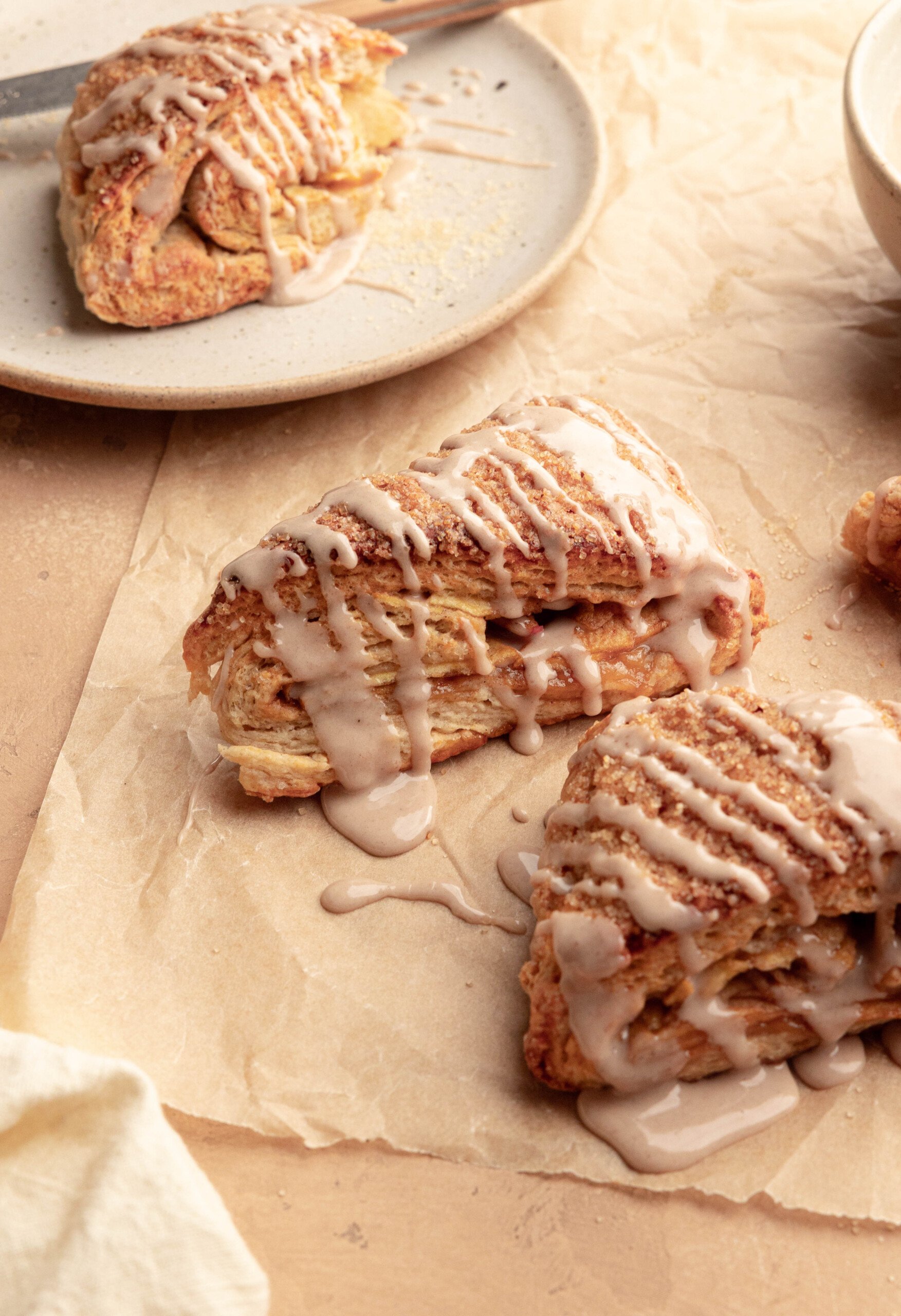 These Apple Pie Scones are the Best Apple Dessert this Season