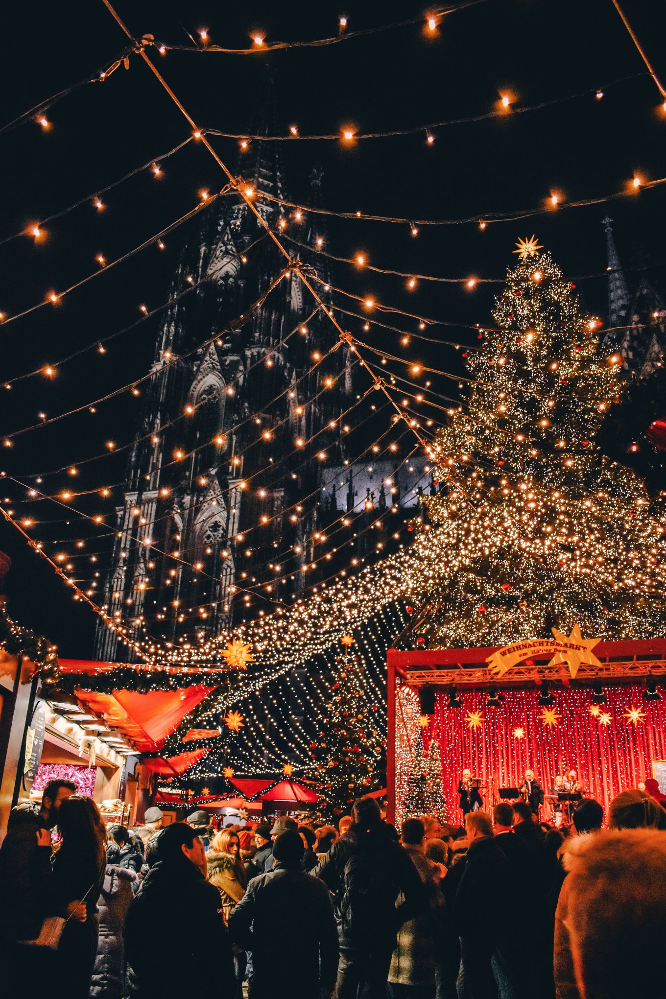Ultimate List of Christmas Market Dates in Europe for 2025