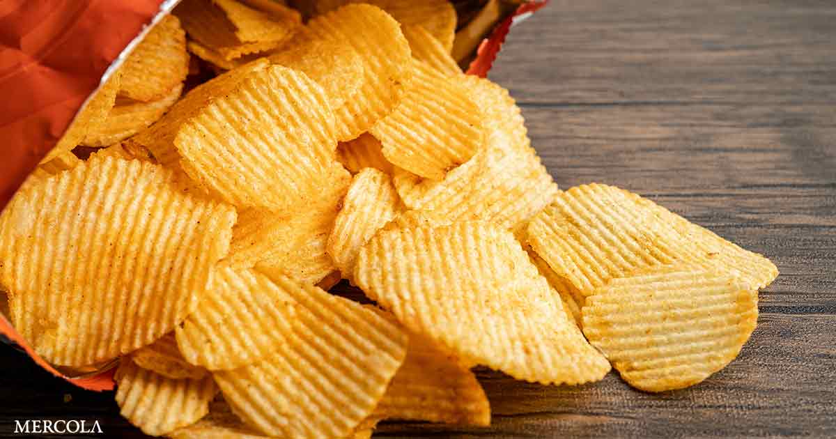 Mandatory Nutrient Warning Labels Could Save More Than 100,000 Lives