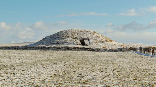 The ancient monuments saluting the winter solstice